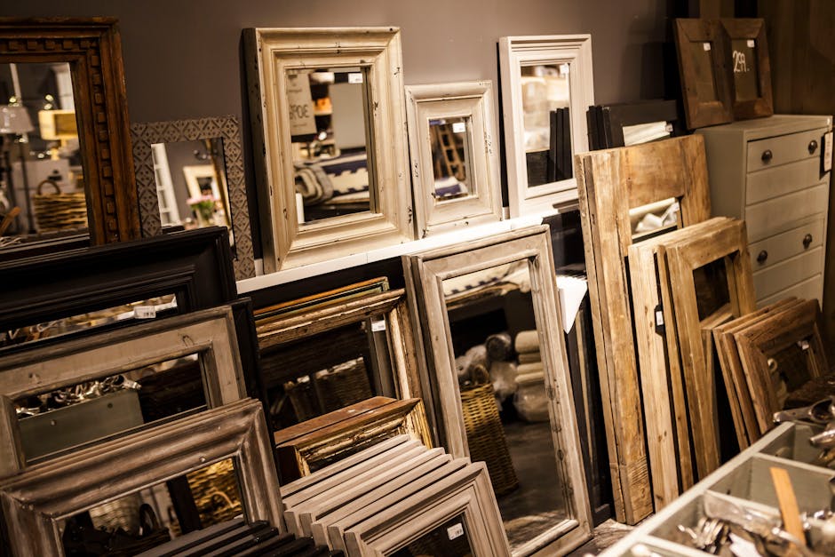 Traditional Mirrors vs Smart Mirrors vs Holographic Mirrors: Bathroom Tech Revolution 2026